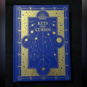 Harry Potter Wizarding World Keys and Curios Book/Journal